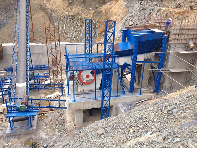 顎式破碎機(jī)襯板、顎板、偏心軸如何拆卸及維修